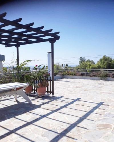 Alimos Villa | Fantastic villa, a 5 minute drive from the beach!