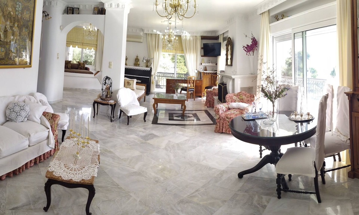 Nea Anchialos House | Felicity Seafront Luxury House