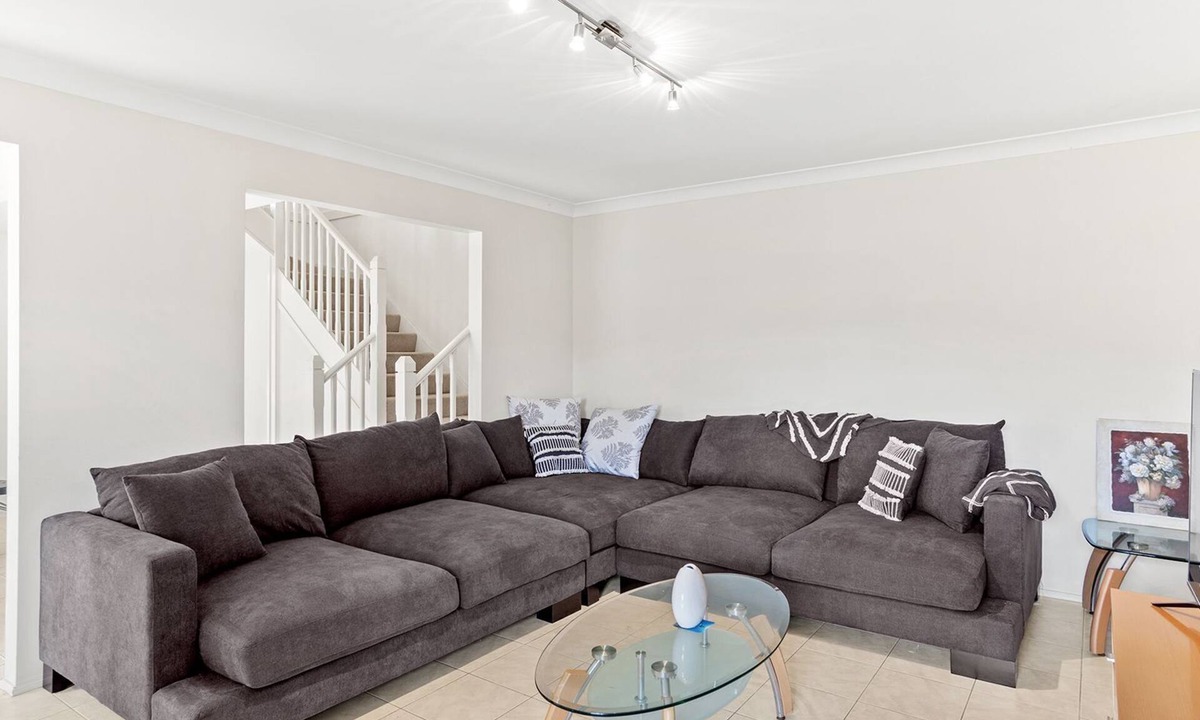 Fingal Bay House | Fingal Sands 10A - A walk on the sand is just a short stroll from this modern duplex