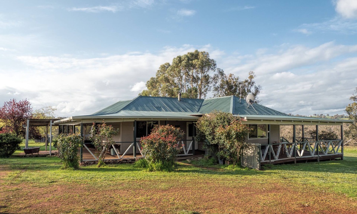 Frankland River House | Frankland River Retreat -Private Peaceful Country Home in Frankland River