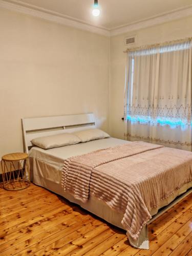Camberwell House | Free Parking Near Deakin Uni Private Entry Free WiFi Melbourne Quiet Stay Secure Stay
