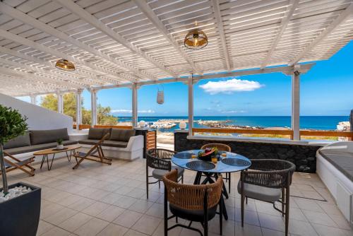 Monolithos Apartment | Gabriel House
