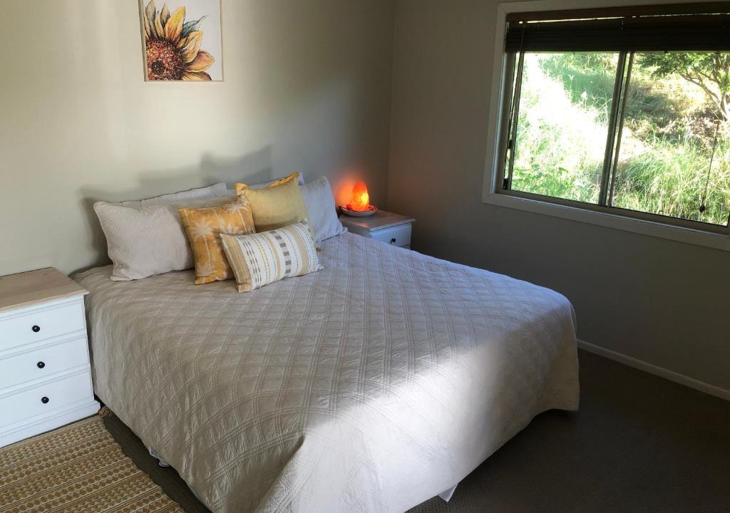 Fawcetts Plain House | Gateway