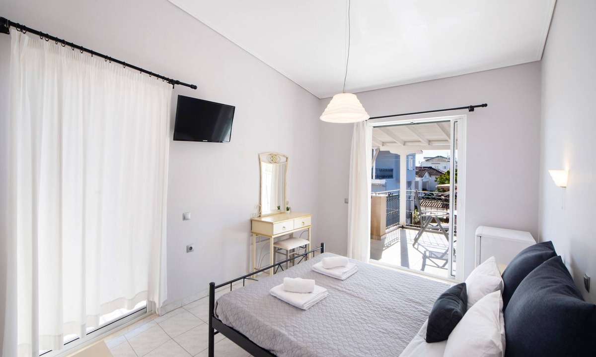 Kariotai House | George House