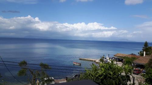 Notos Apartment | George's Sea View Apartments