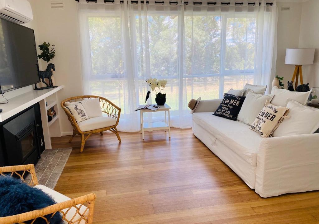 Yarra Glen House | Glenview Park Cottage and Farm Stay, Yarra Glen