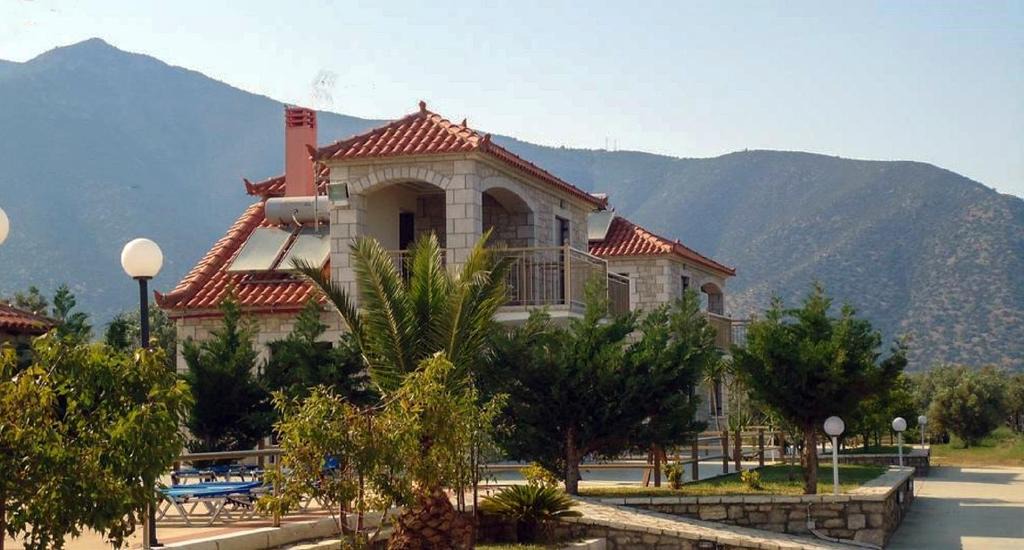 Paralio Astros House | Glyfada Villas |
