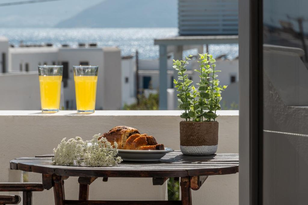 Agios Prokopios Apartment | Golden Silence Studios