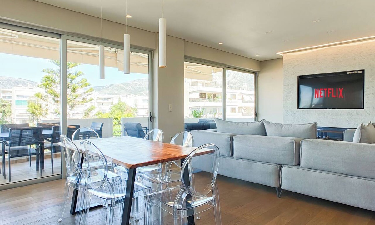 Glyfada Apartment | Grand Luxury Penthouse in Glyfada Center