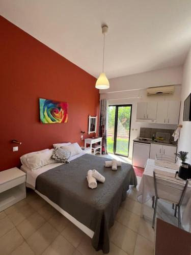 Koskinou Apartment | Green Garden Studios