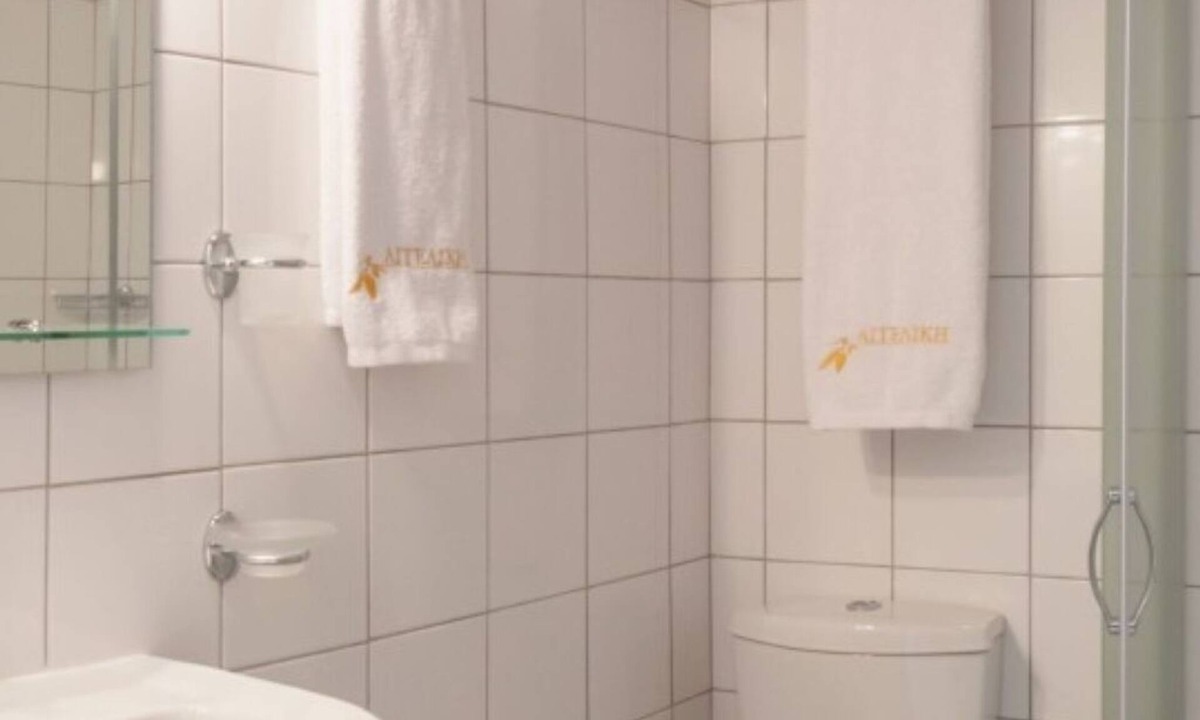 Lassi Apartment | Ground Floor Studio with Sea View (Unit E)