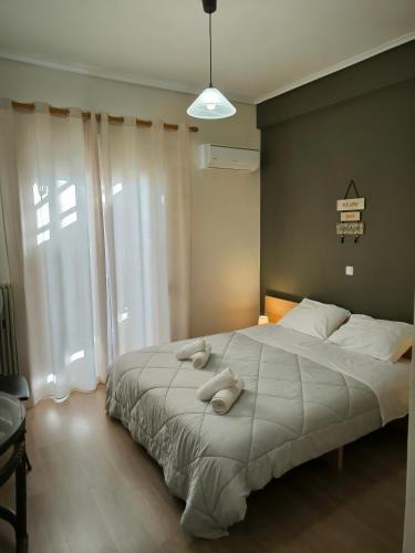 Dafni Apartment | Group & family penthouse 300m from Agios Ioannis subway,metro station!