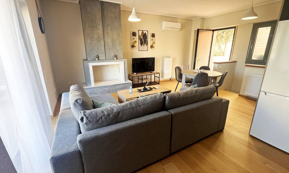 Kalyvia Thorikou Apartment | Gtrip Lagonisi Sunset Apartment - 7038