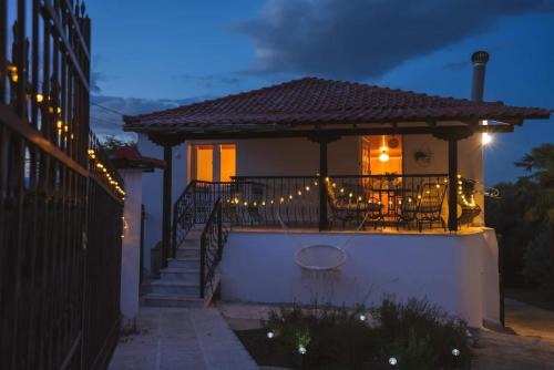 Almopia Apartment | Gurba's House