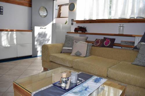 Gerakas Apartment | h2h Myrto #Λειτουργικό studio 30' Αθήνα, 15' Αεροδρομιο