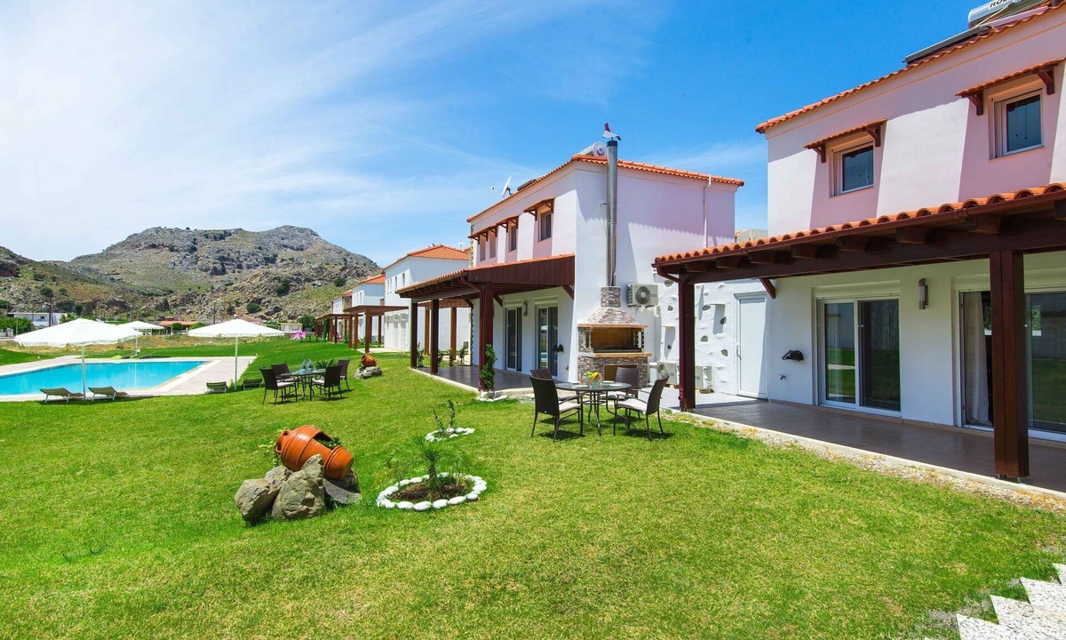 Kolymbia House | Haus in Kolympia mit Garten und Bergblick by Interhome