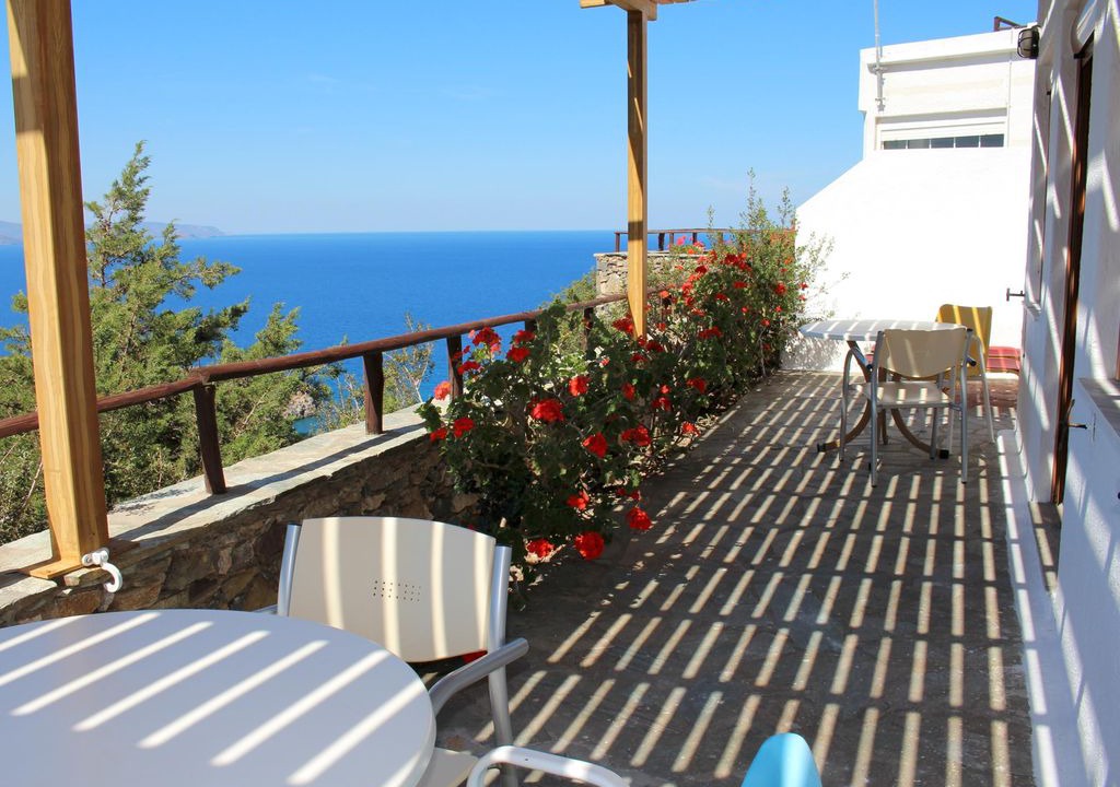 Istron Apartment | Heavenly located above the sea, pool, wifi - holiday apartment Istron, Crete