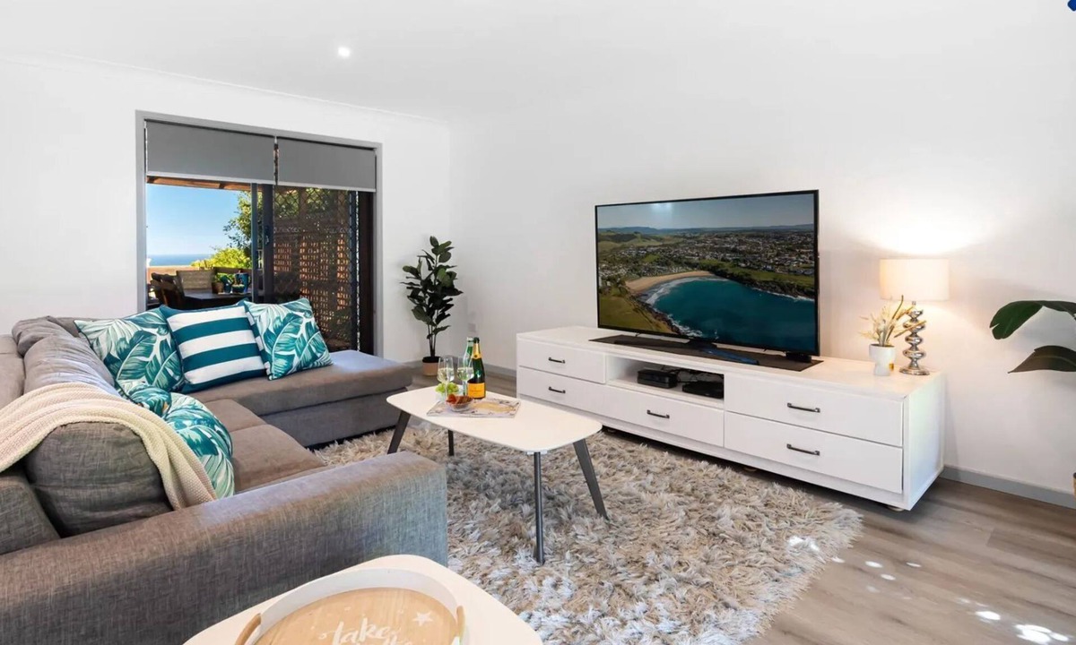Kiama Heights House | Heights Hideaway – breathtaking coastal and rural views