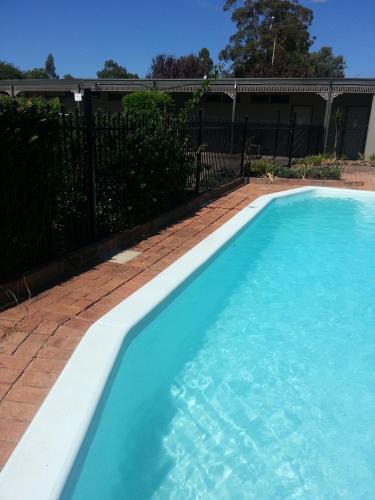 Muswellbrook Hotel | Hermitage Motel