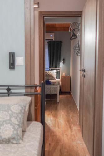Lesvos Apartment | Hidden gem checkpoint-Rodanthemo