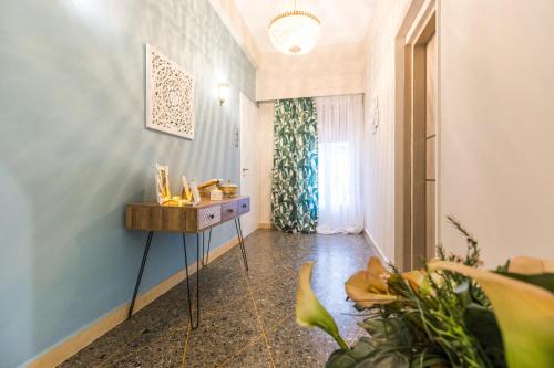 Piraeus Apartment | Hidden Paradise