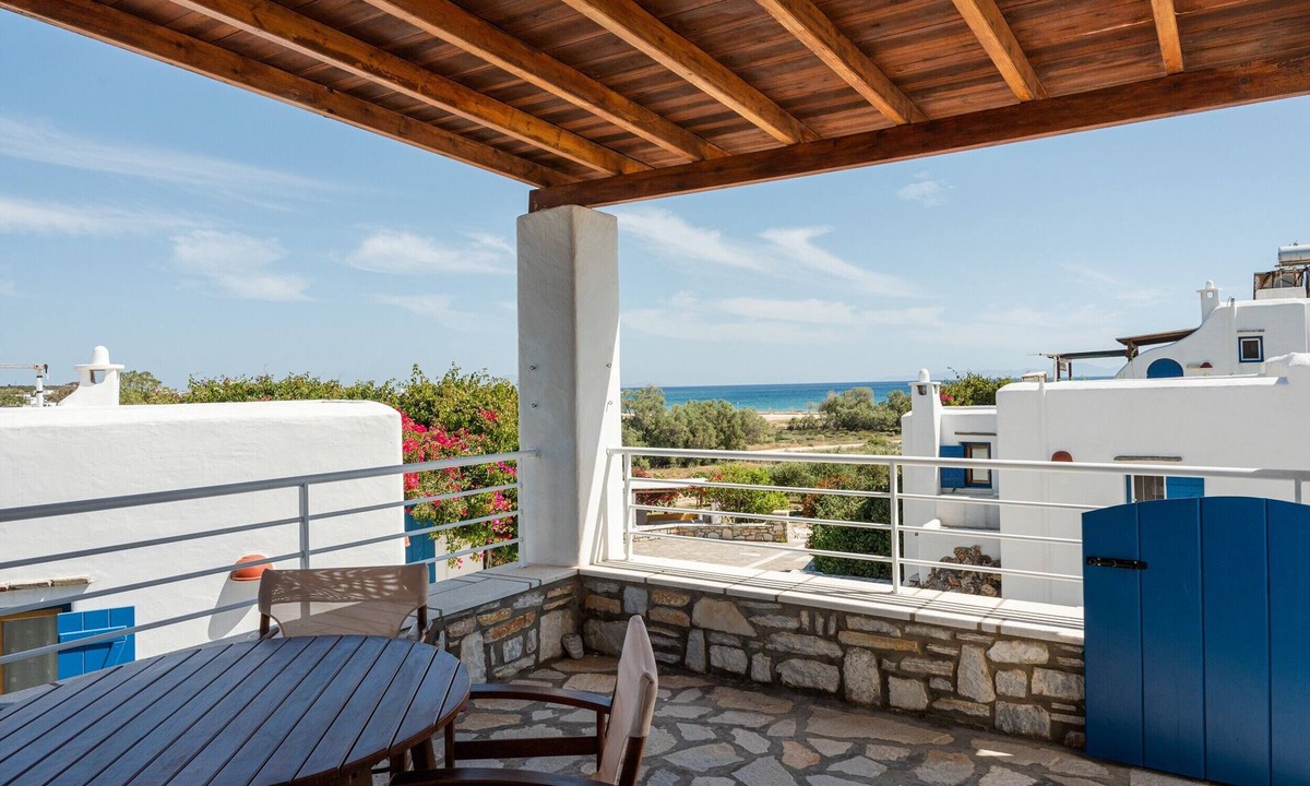Aliki House | Holiday Home "Maria's Village Two Bedroom House 1" with Sea View, Balcony & Wi-Fi