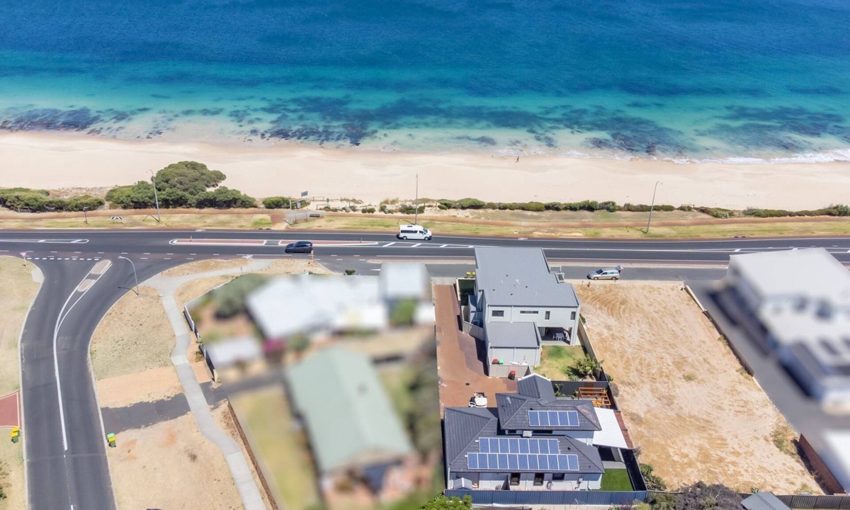 South Bunbury House | Hollow Beach House - Bunbury