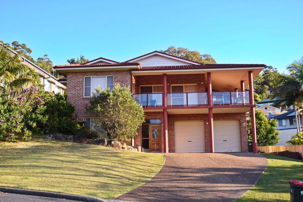 South West Rocks House | Horizons - Bring your own linen