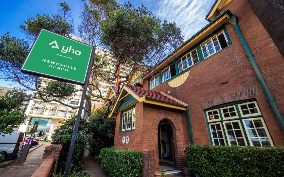 Newcastle Beach Yha | Newcastle