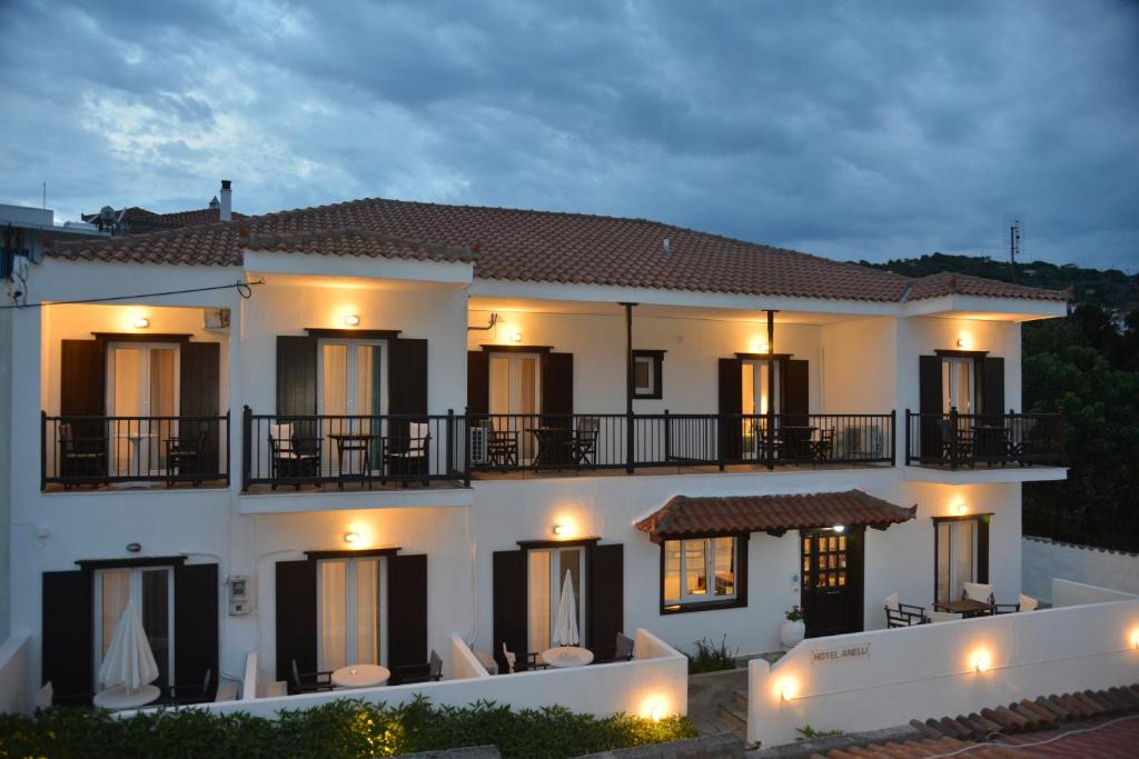 Skopelos Town Hotel | Hotel Anelli