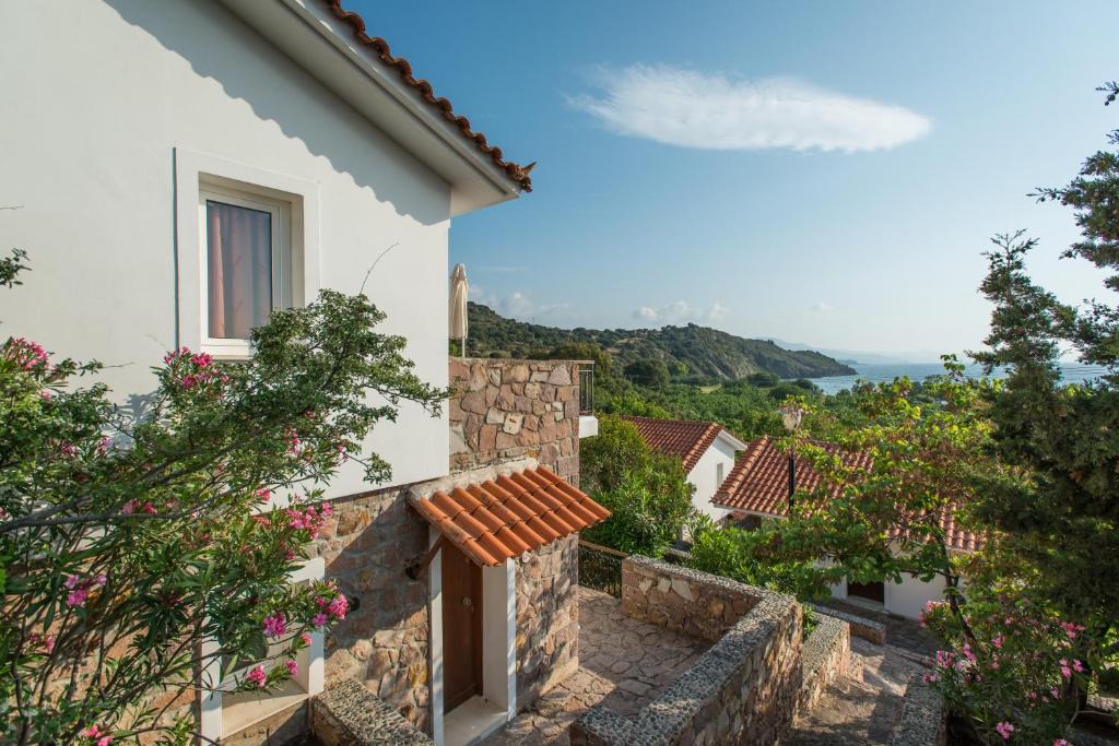 Mithimna Hotel | Hotel Delfinia