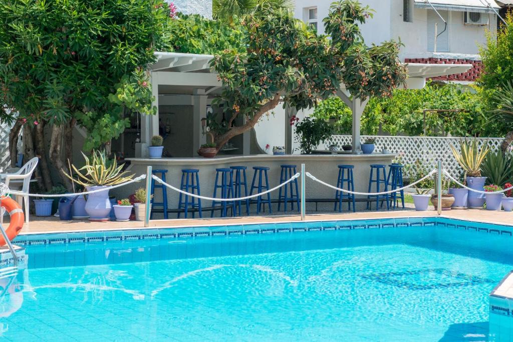 Thasos Town Hotel | Hotel George
