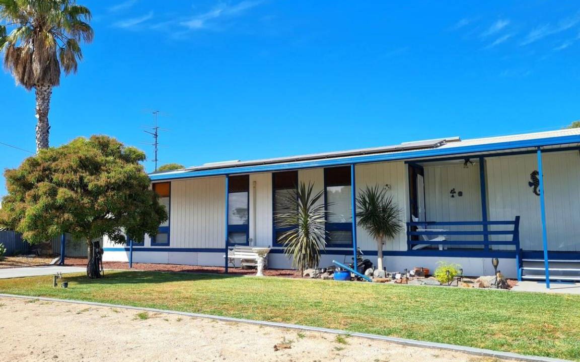 Port Hughes House | House ∙ 3 bedrooms ∙ 7 guests