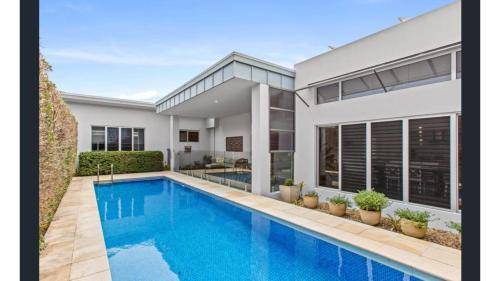 Casuarina House | House ∙ 3 bedrooms ∙ 6 guests