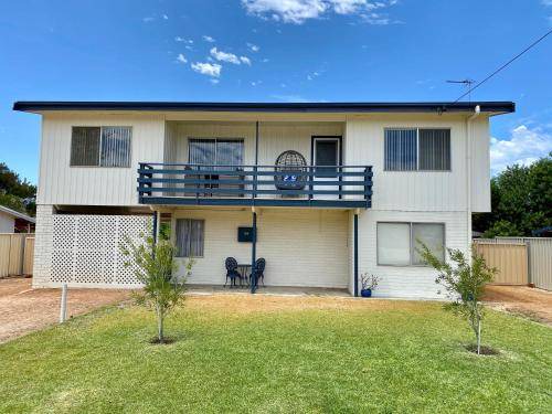 Jurien Bay House | House ∙ 3 bedrooms ∙ 8 guests