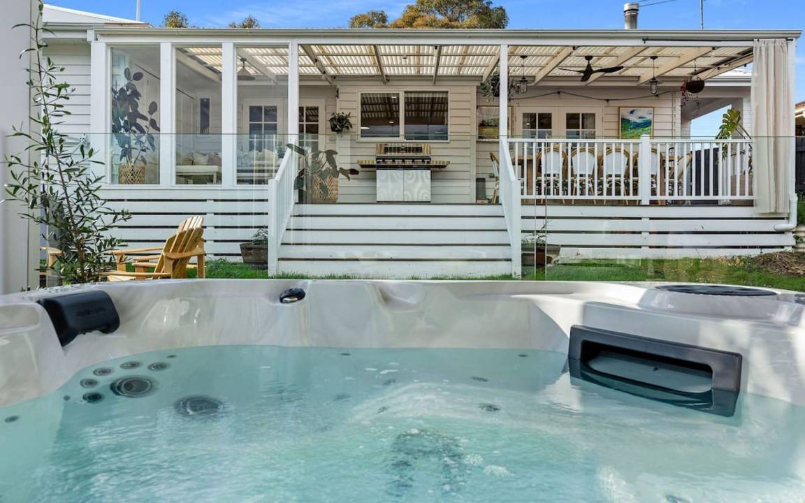 Yarra Glen House | House ∙ 6 bedrooms ∙ 14 guests