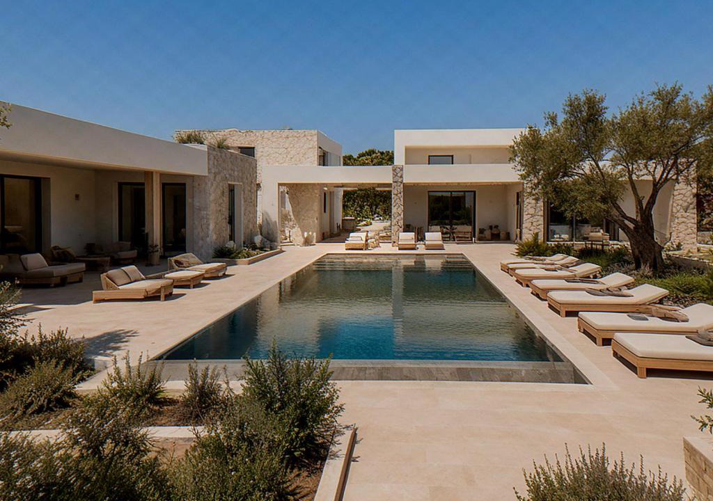 Nea Cryssi Akti Villa | House for 12gst in Paros