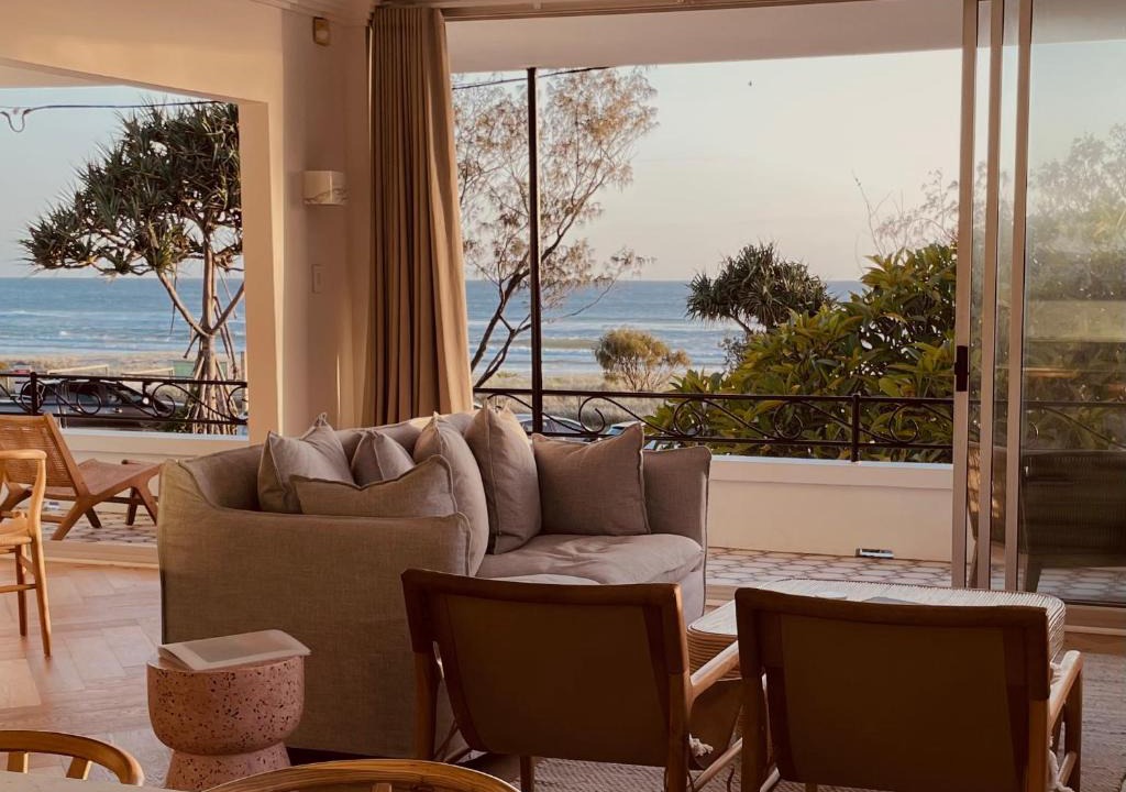 Houston | Currumbin