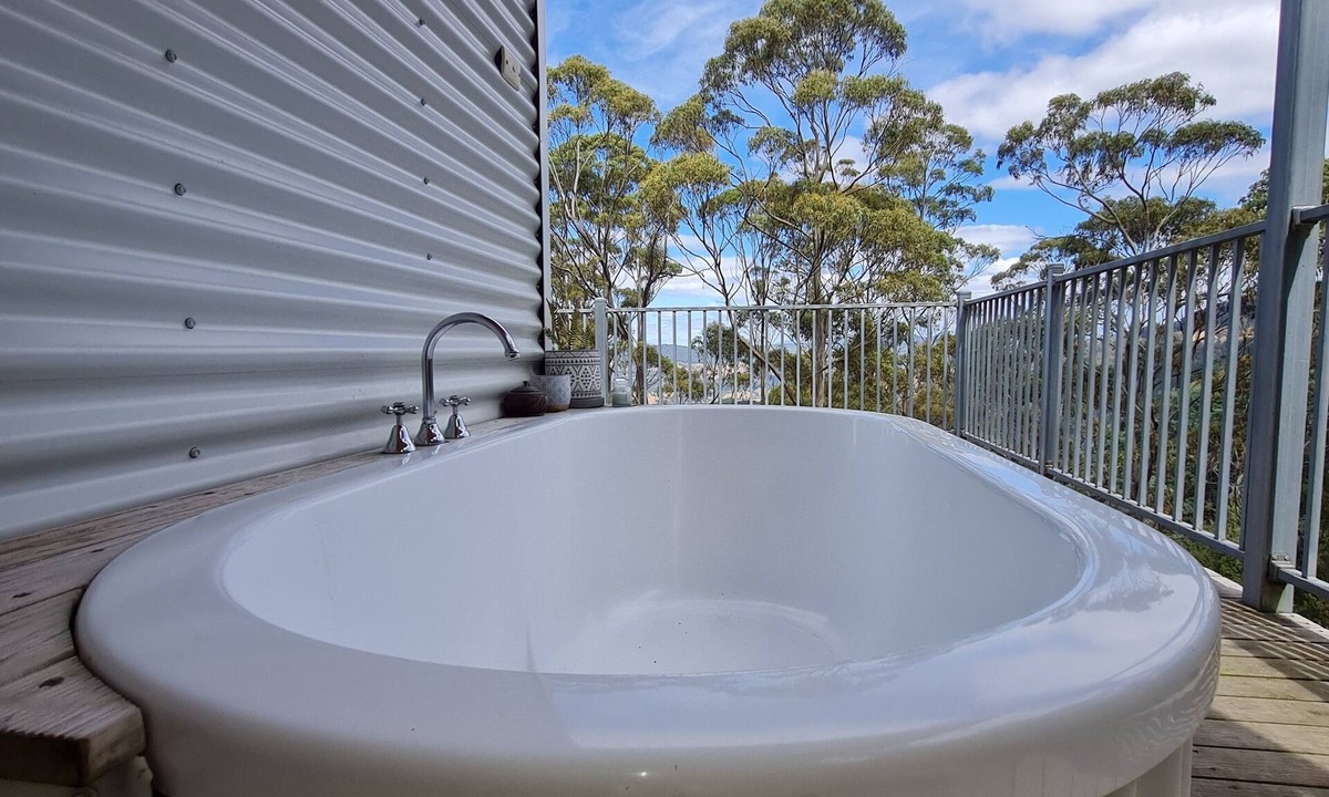 Ranelagh House | Huon Bush Retreats