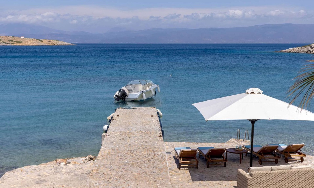 Hydra Villa | Hydra villa with pool and breathtaking views