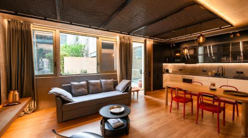 Kerameikos Apartment | i1Athens