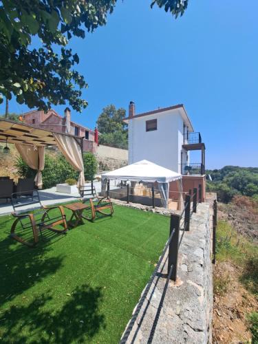 Alonnisos Old Town House | Iordanis house- Traditional House in old Alonnisos
