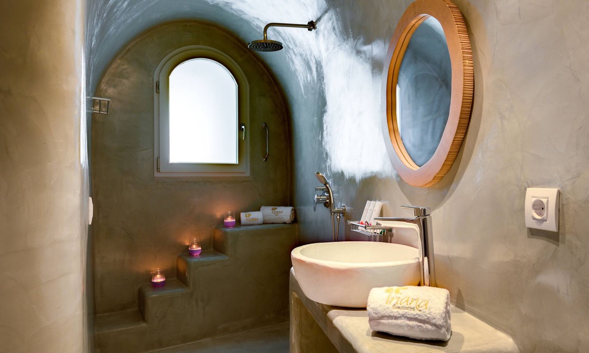 Fira House | Iriana Suites