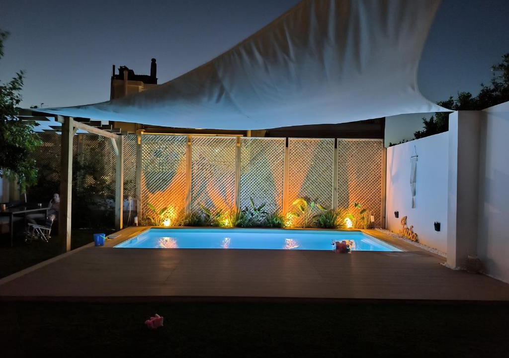 Korinthos Apartment | Iris pool House
