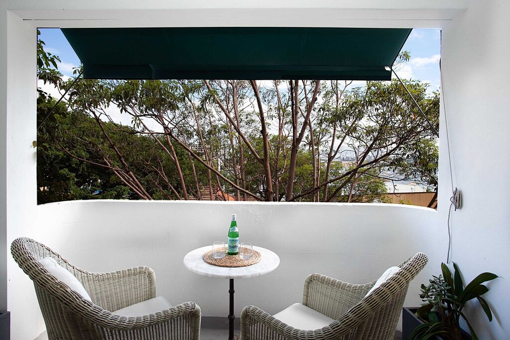 Darling Point Apartment | IS 4/46 New Beach in Darling Point