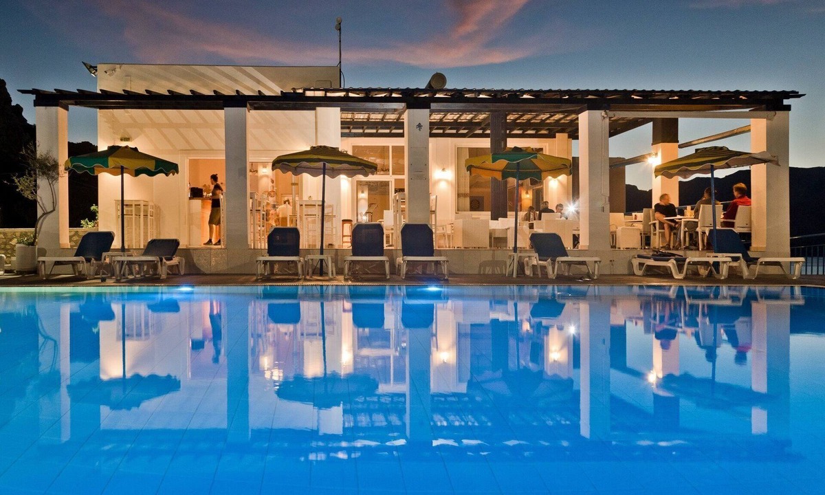 Karpathos Town Apartment | ISholidays Karpathos Cottage Maisonette Style