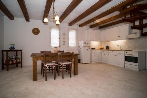 Zakynthos Town House | Jasmine House