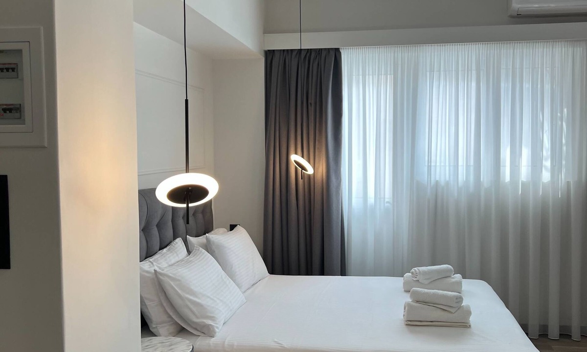 Makrigianni House | Junior Suite 2 with Veranda Jacuzzi