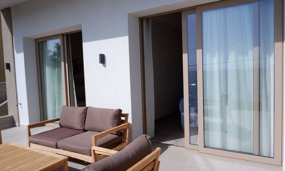 Dafnata House | Kaiser Luxury Suites