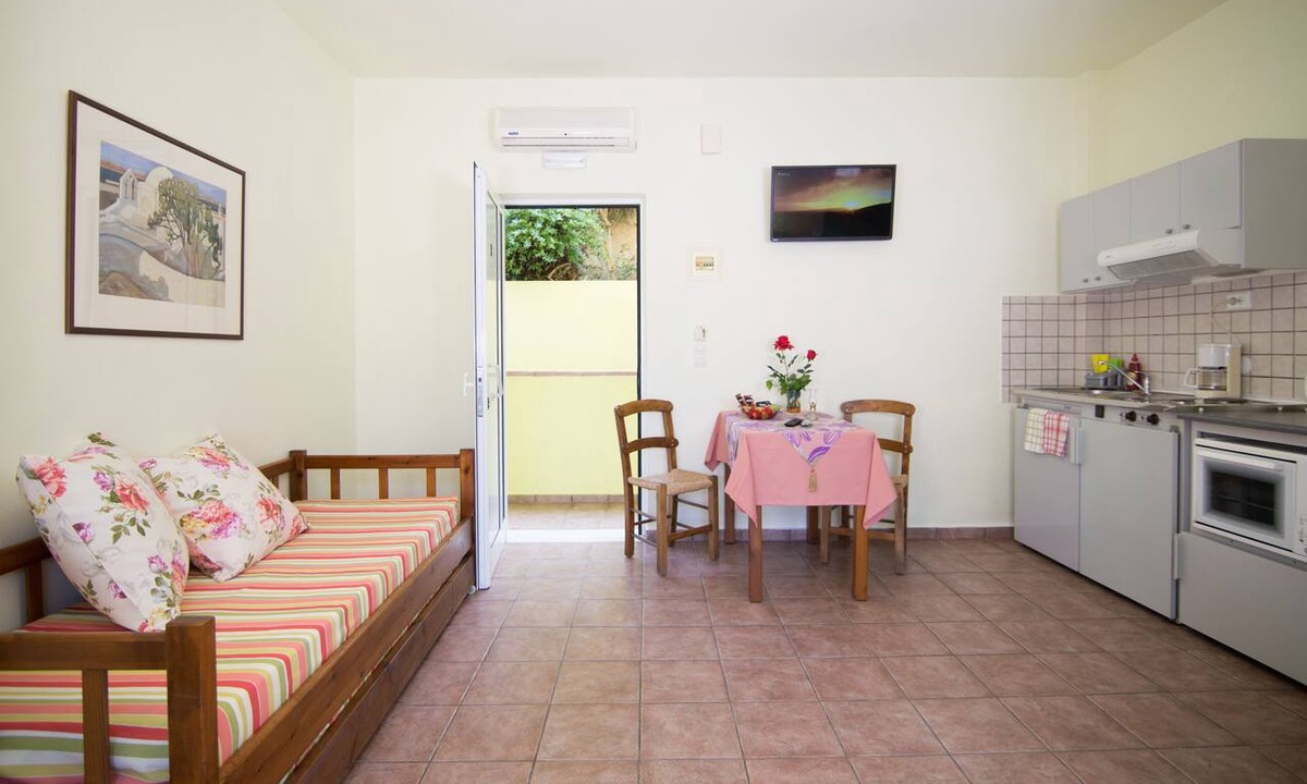 Kalyves House | Kalithea Apartments